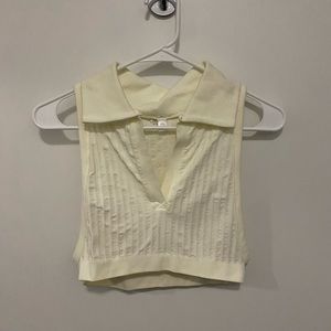 UO collared crop